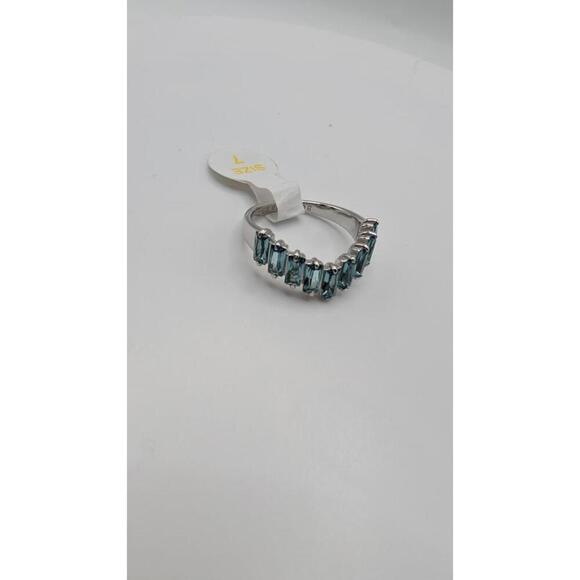 Silver Tone Ring with Blue Rectangular Stones Size 7 - Picture 9 of 9